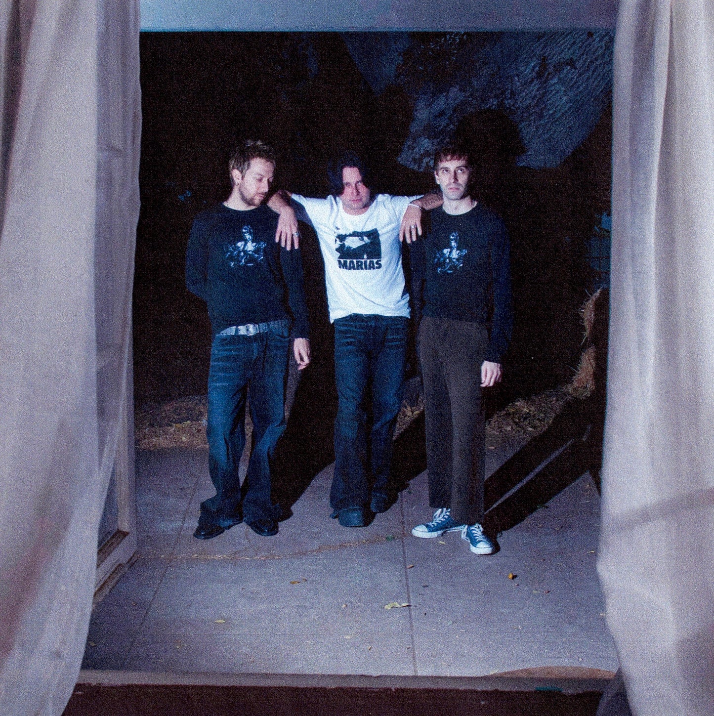 maría tear drop tee